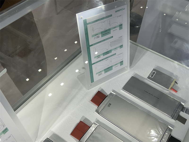 低溫、高倍率、高壓電芯